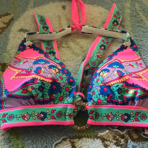 Victoria’s Secret bathing suit - Picture 3 of 3